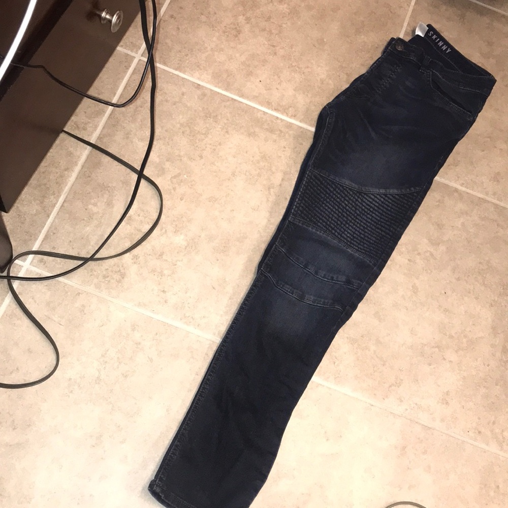 Skinny jeans